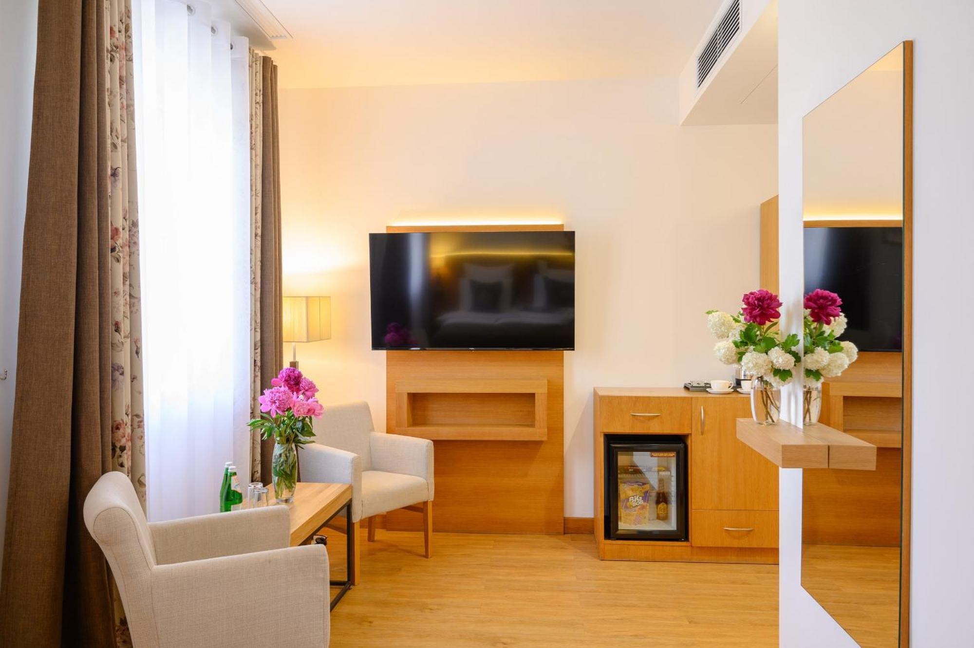 Hotel Мис Доброї Надії Полтава Hlody Exterior foto